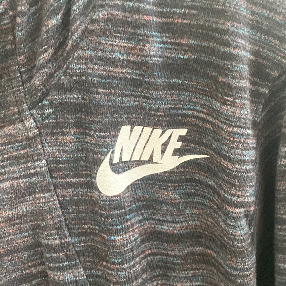 Nike Hooded Jacket - Picture 5 of 8